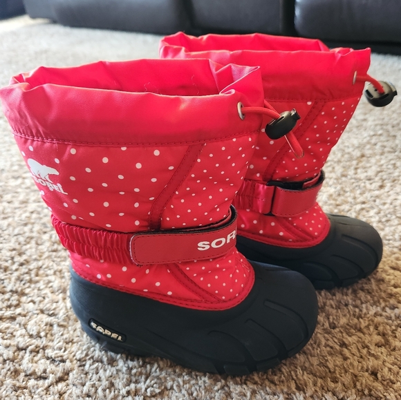 Red Polka Dot Sorel Insulated Toddler Boots, Size 10 - Picture 2 of 6